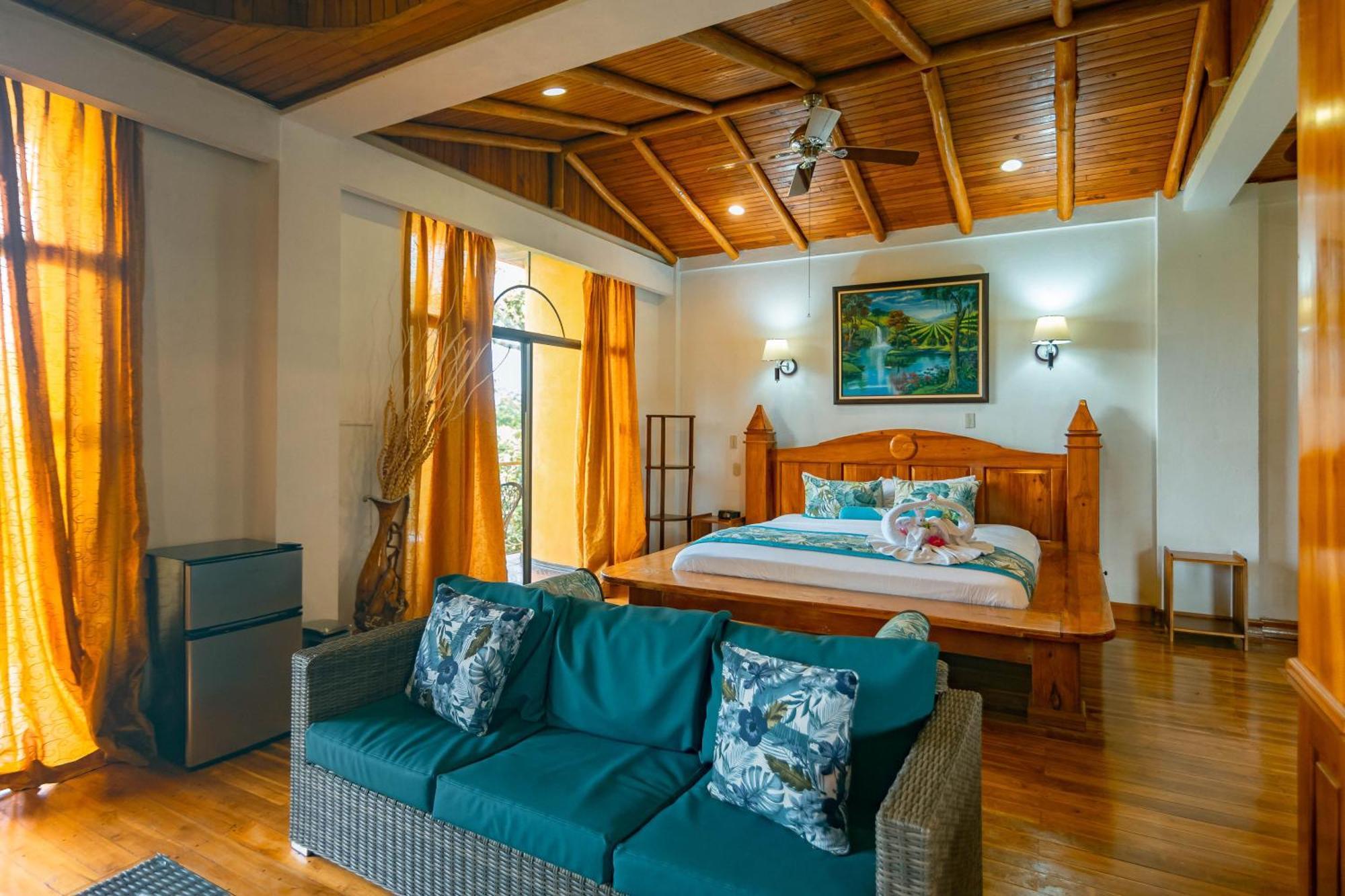 Hotel San Bada Resort & Spa Manuel Antonio Esterno foto