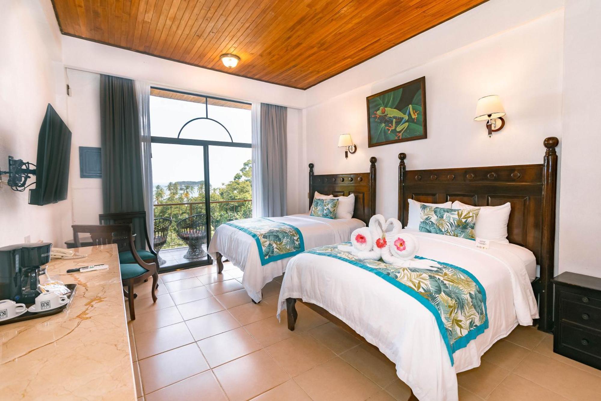 Hotel San Bada Resort & Spa Manuel Antonio Esterno foto